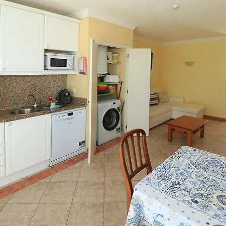 Apartament Venha Nadar A Oura *