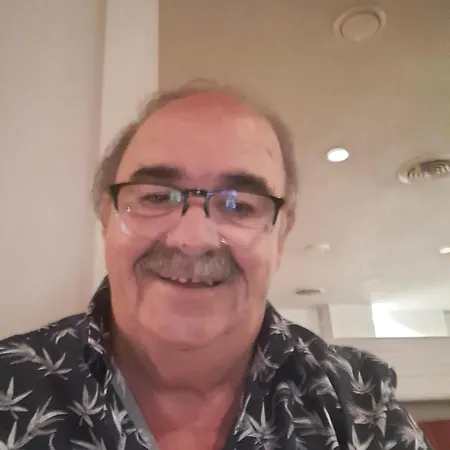 Venha Nadar A Oura Albufeira