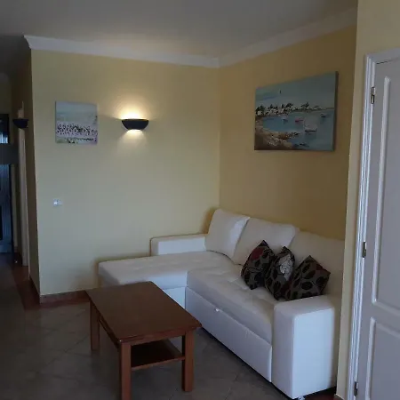 Apartament Venha Nadar A Oura