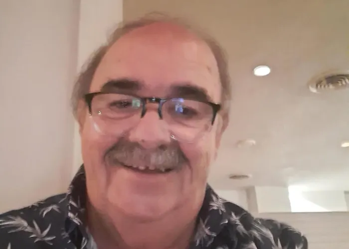 Venha Nadar A Oura Albufeira