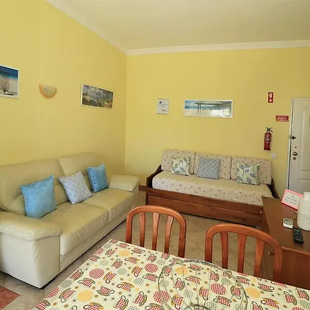 Venha Nadar A Oura Apartment